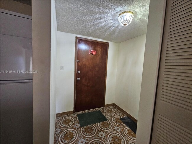 Building Photo - 8990 SW 24th St