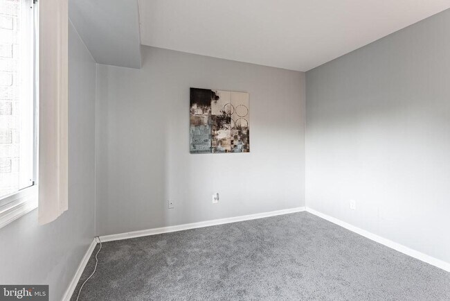 Building Photo - 2908 Kings Chapel Rd