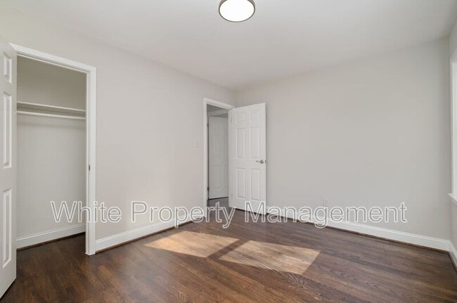 Building Photo - 4808 Northaven Dr