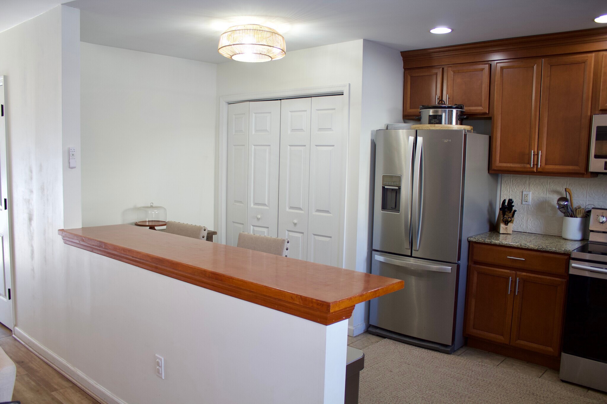 Building Photo - 159 Columbia Ave