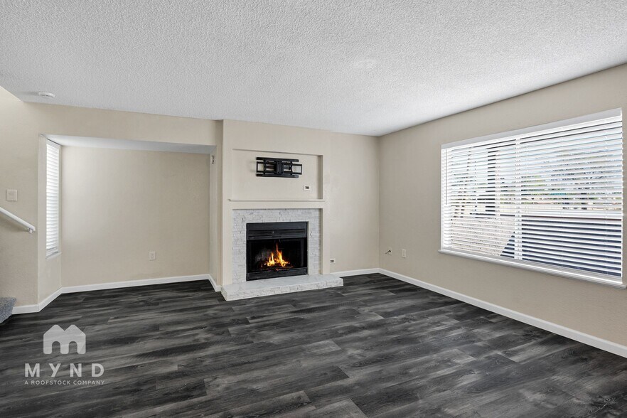 Building Photo - 1645 W Baseline Rd