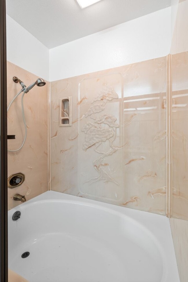 Building Photo - 14408 Outrigger Dr