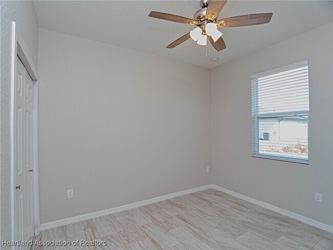 Building Photo - 836 Hanover Ave