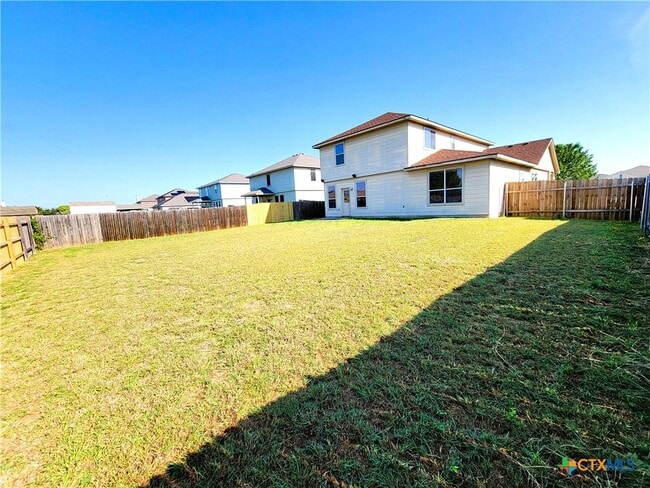 Building Photo - 610 Taurus Dr