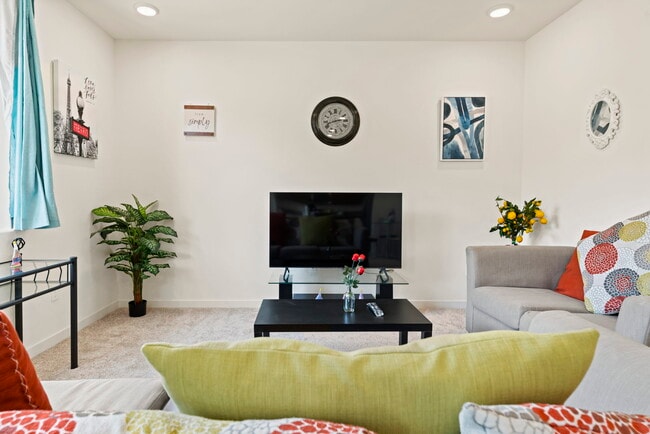 Building Photo - 4920 little rock Way