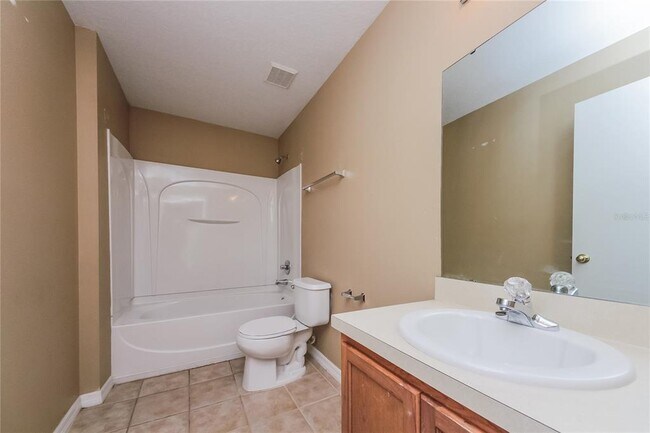 Building Photo - 1175 N Platte Ln