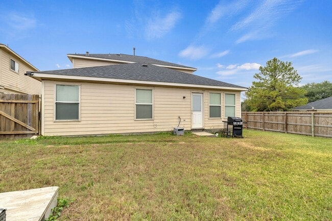 Building Photo - 746 Cape Cottage Ln