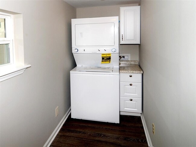 Building Photo - 15095 Conroe Bay Blvd