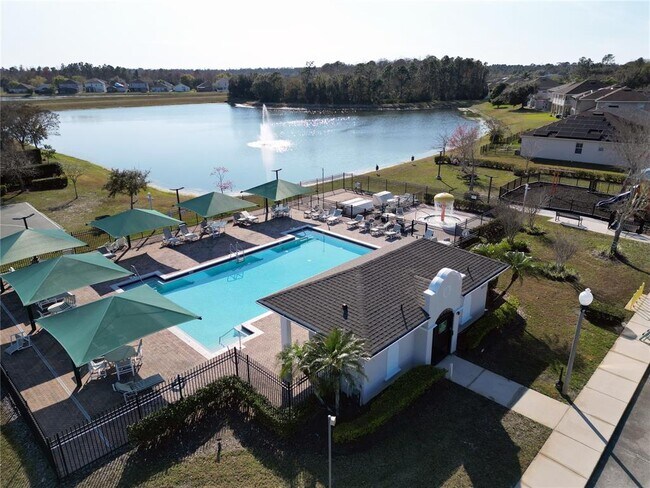 Building Photo - 10216 Oak Crest Rd