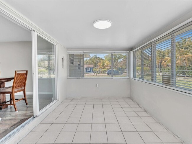 Building Photo - 54 SW 16th St