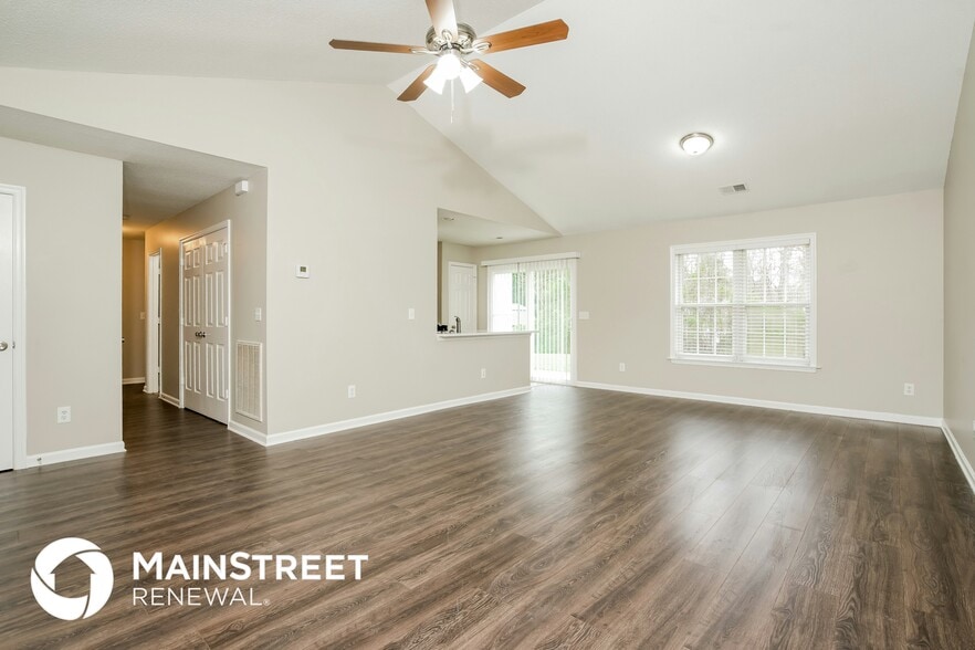 Building Photo - 1712 Traywick Ct