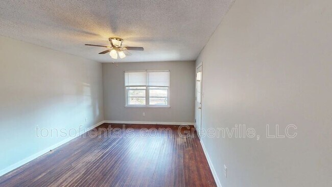 Building Photo - 362 Ammons Rd