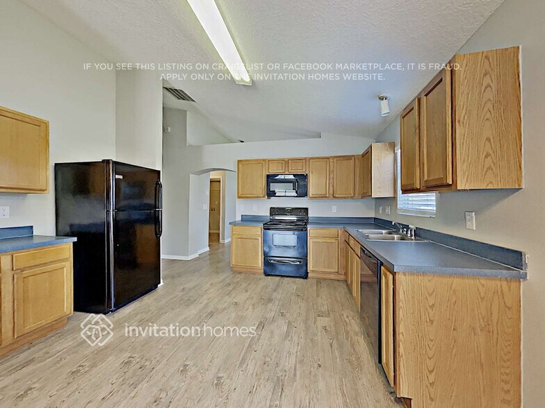 Building Photo - 279 Marisco Way