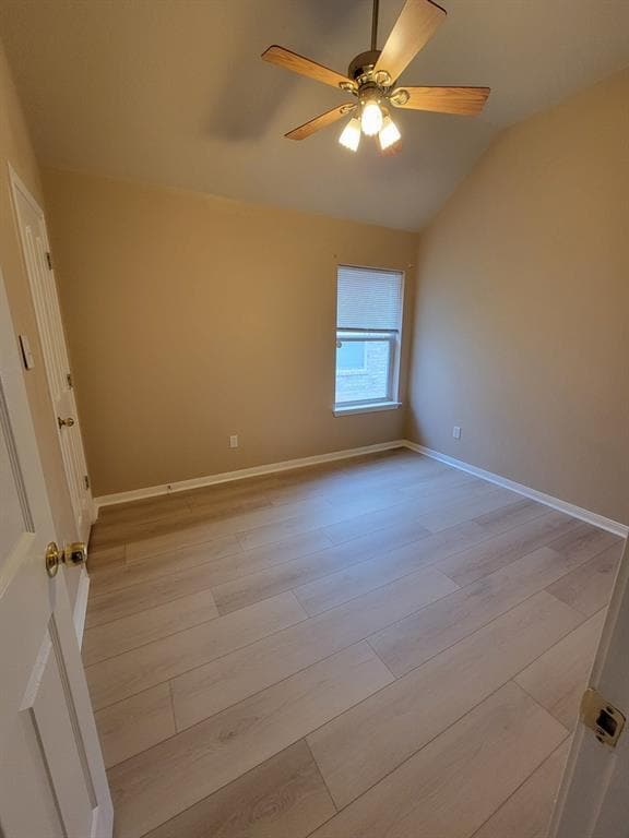 Building Photo - 1013 Howeth Dr