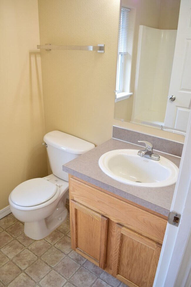 Building Photo - Osage St- OS