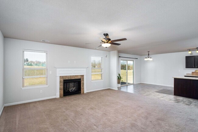 Building Photo - 5803 Abercorn Dr