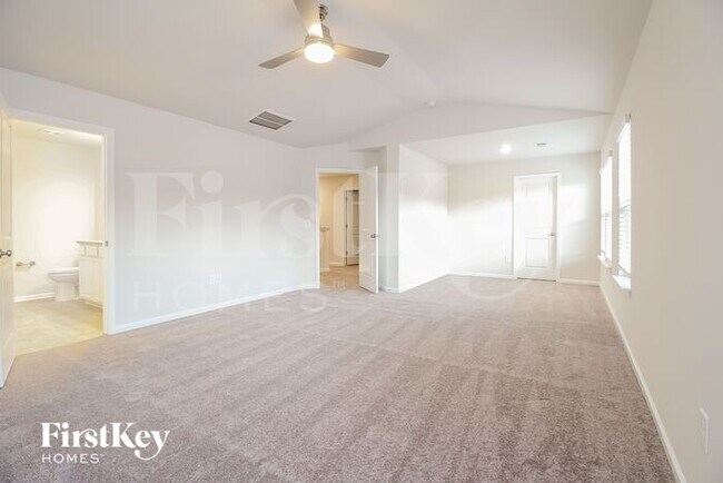 Building Photo - 1101 Mission Hill Ln