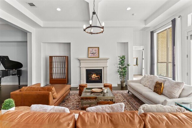 Building Photo - 128 Short Bush Pass