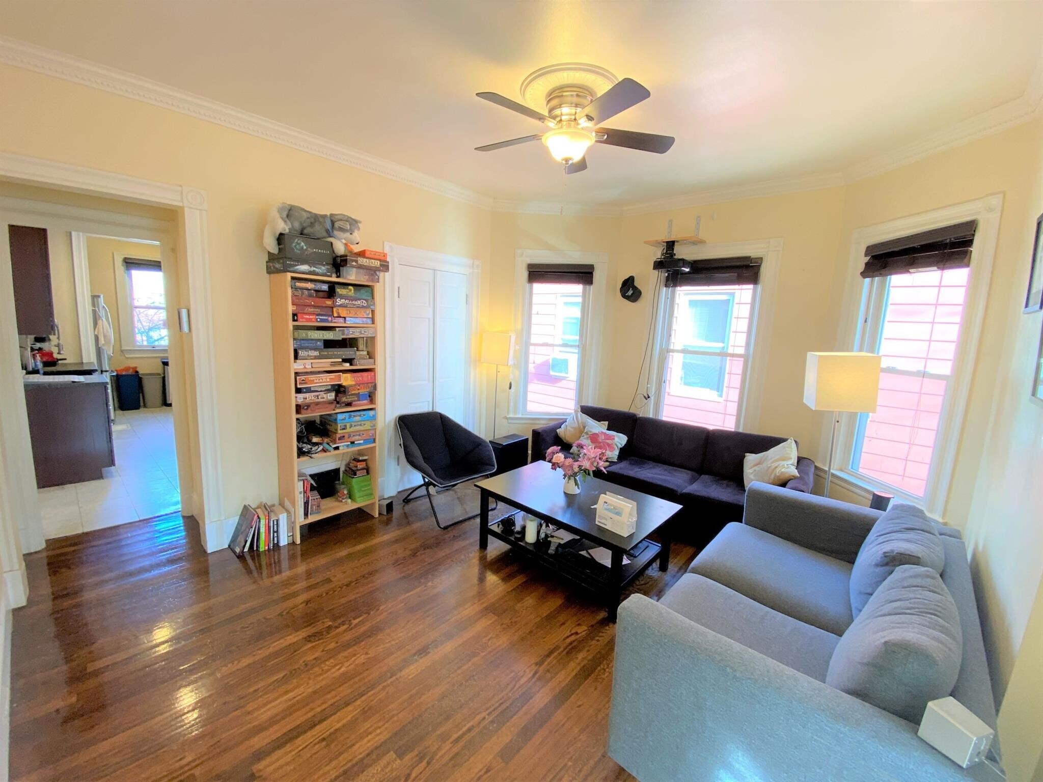 Building Photo - 381 Highland Ave
