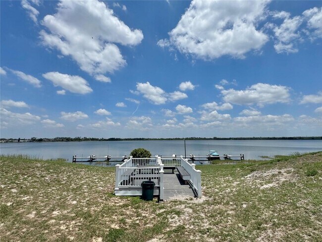 Building Photo - 513 Winter Terrace