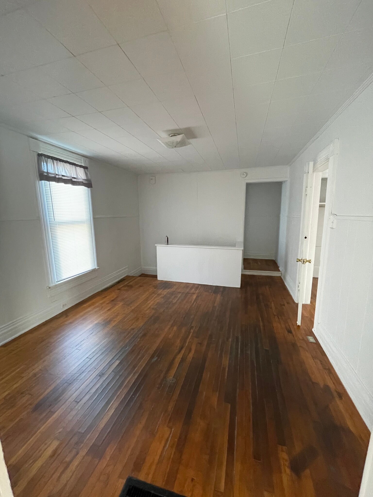 Building Photo - 816 W Ashland Ave