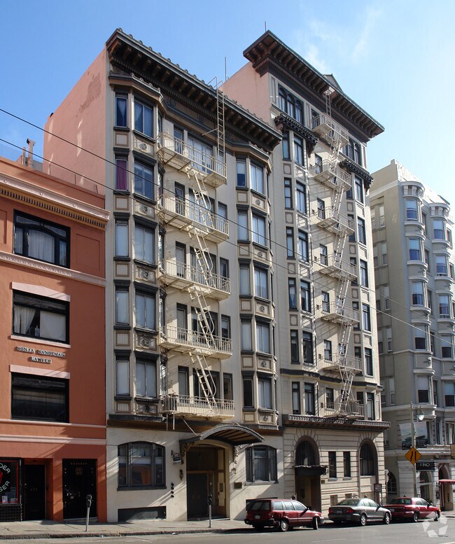 Primary Photo - The Corinthian