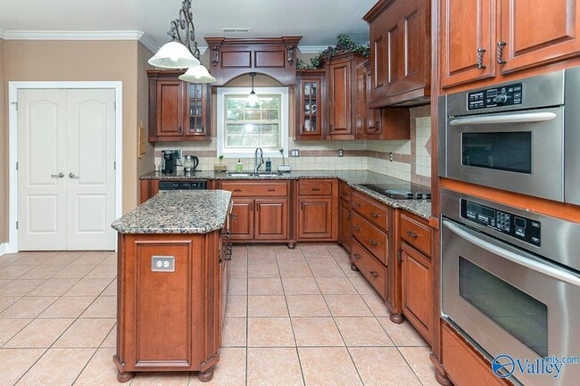Building Photo - 4409 SE Hampton Ridge Dr