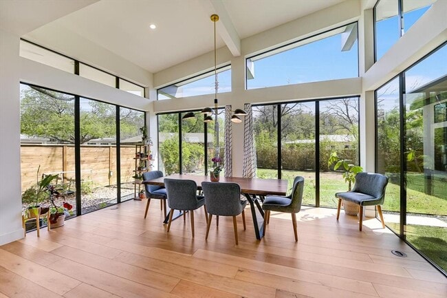 Building Photo - 6007 Nasco Dr