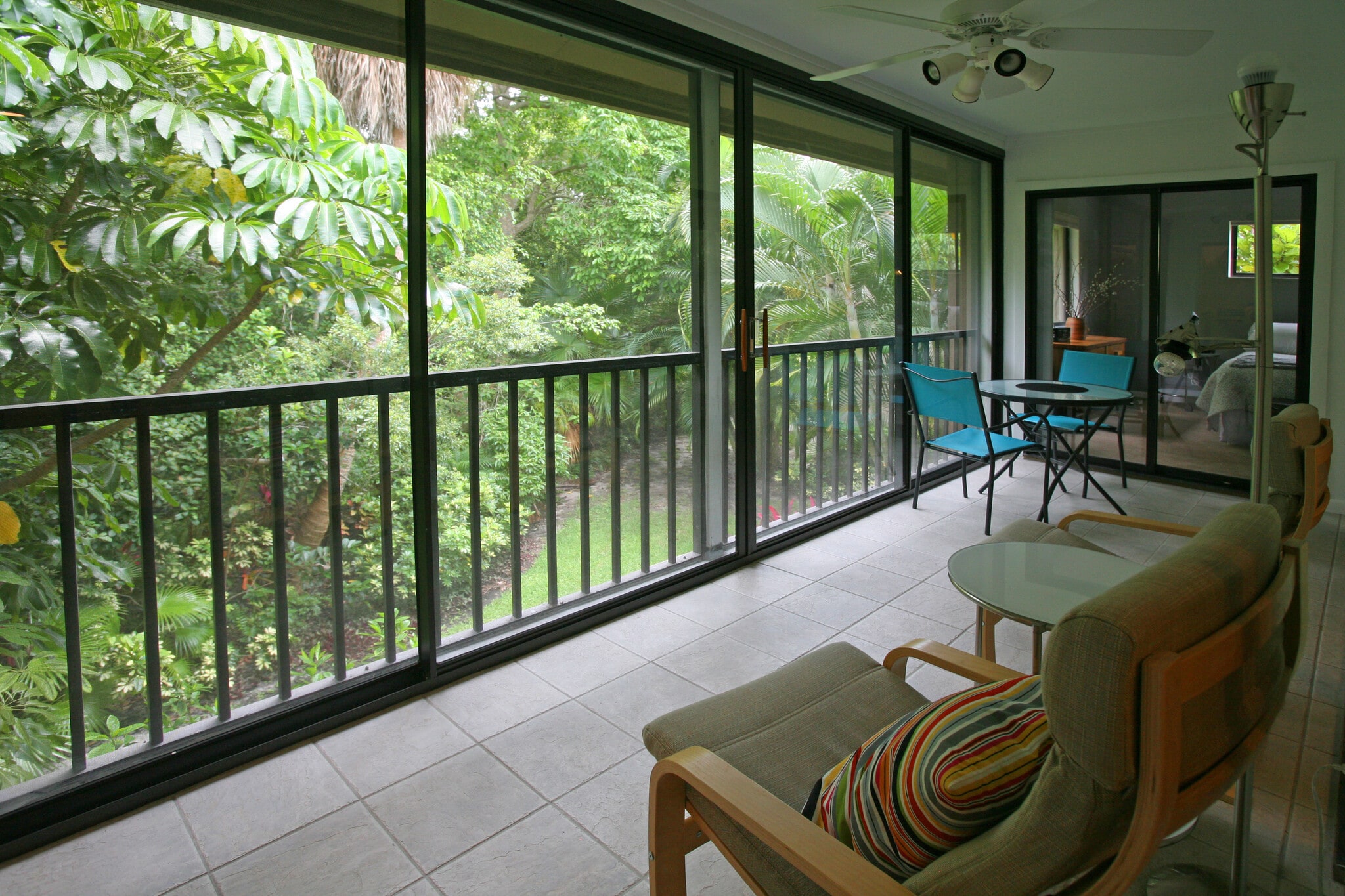screen/glass balcony - 1636 Brookhouse Dr