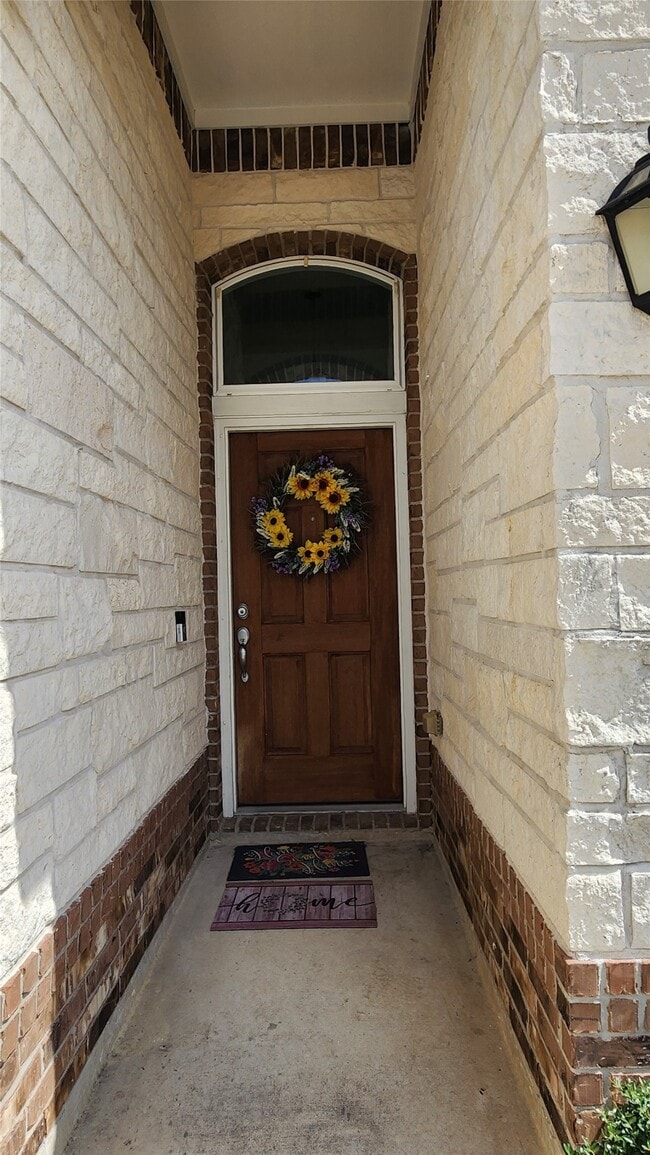 Building Photo - 2606 Oakwood Blf Trl