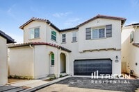 Building Photo - 31699 Hans Dr