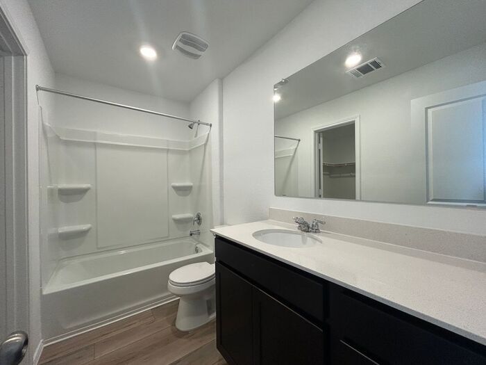 Building Photo - 1213 Catfish Ln