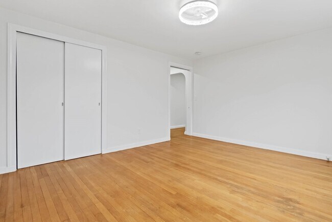 Building Photo - 58 Cutler Dr