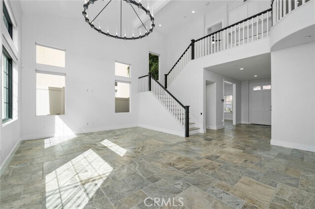 Building Photo - 55 Via Sonrisa