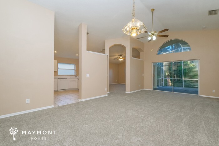 Building Photo - 2518 Clareside Dr