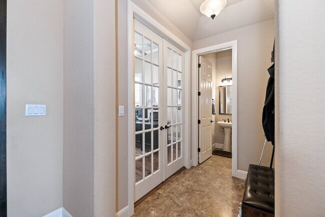 Building Photo - 17401 Rush Pea Cir