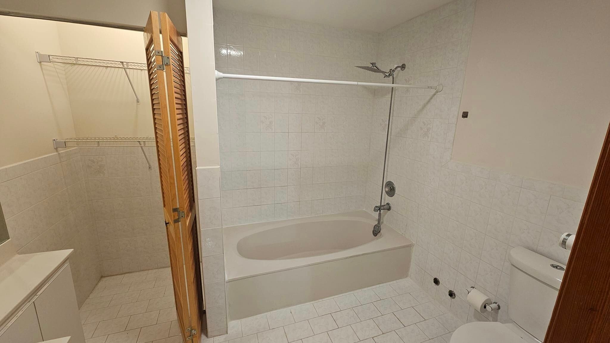 Building Photo - 5431 SW 143rd Ave