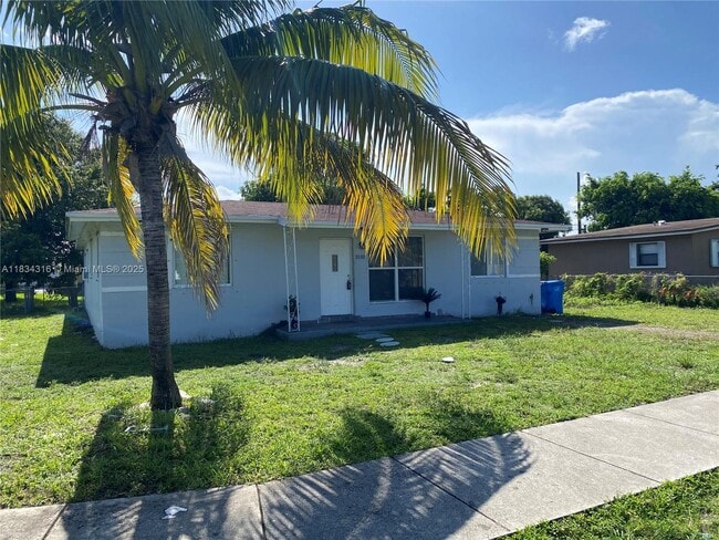 Primary Photo - 3110 SW 33rd Ave