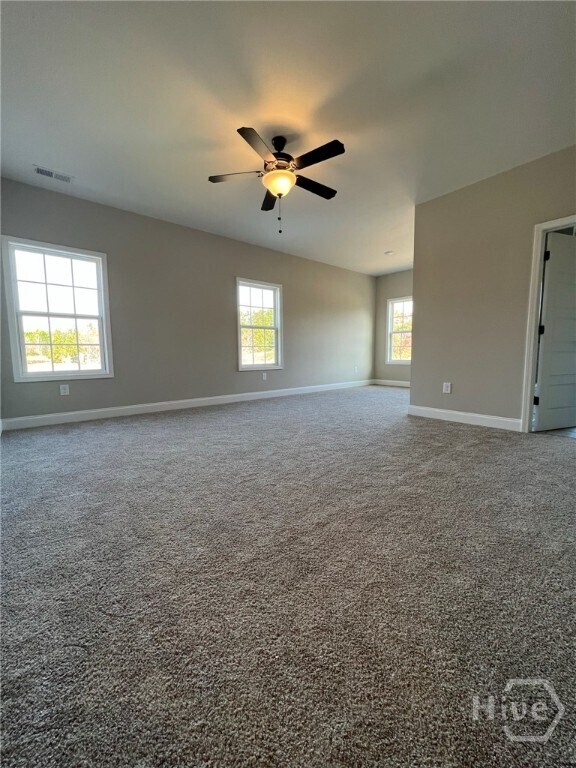 Building Photo - 1441 Willow Creek Dr