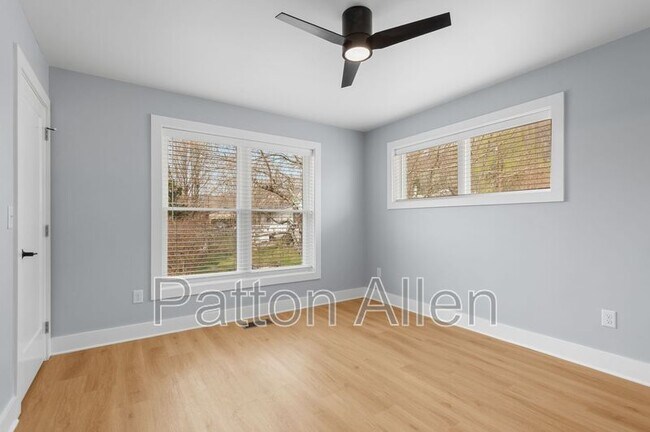 Building Photo - 21 Catawba Valley Ct