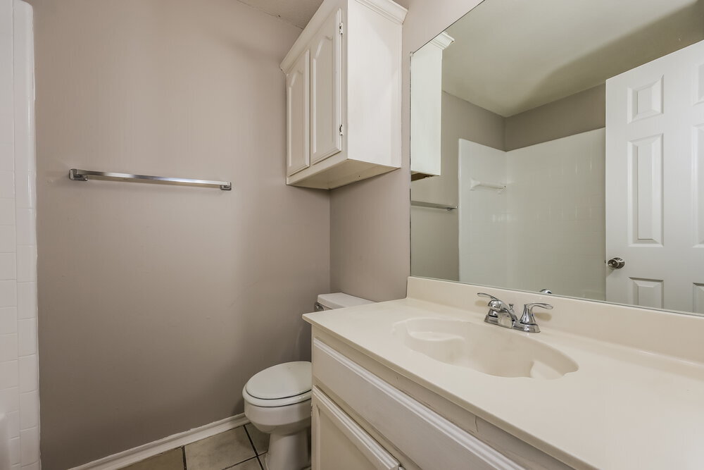 Building Photo - 3011 Renaissance Dr