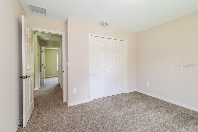 Building Photo - 419 Marion Oaks Pass