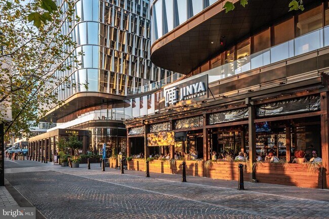 Building Photo - 429 N St SW