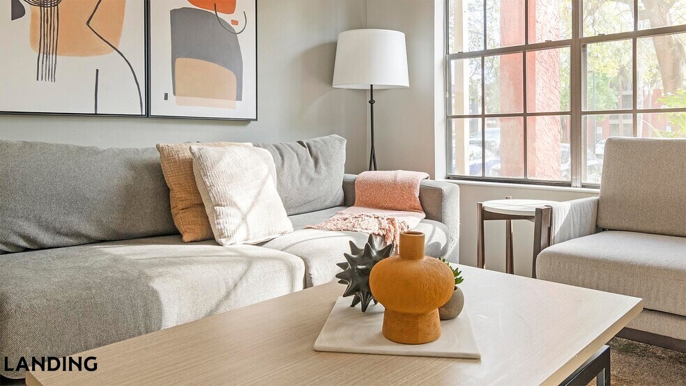 Building Photo - 10263 Whispering Forest Dr