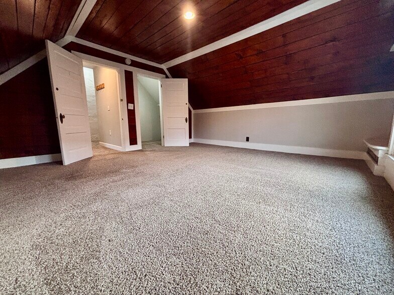 Bedroom #3 - 718 NW 21st Ave