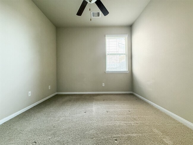 Building Photo - 2679 Cedar Path Ln