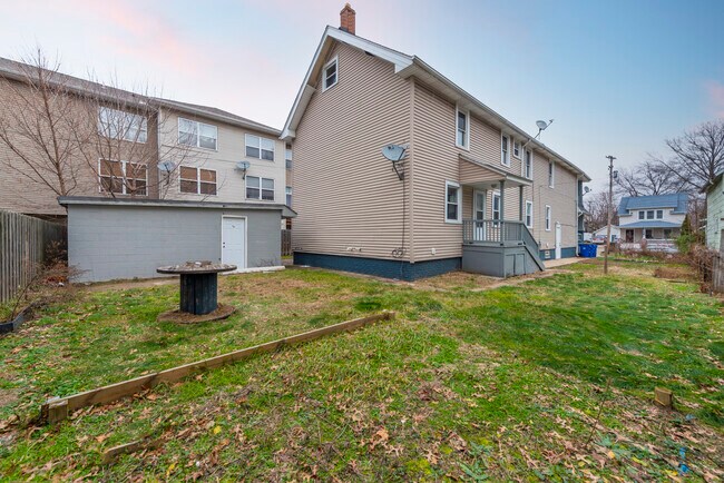 1890 W 54th St (Downstairs) - 1890 W 54th St