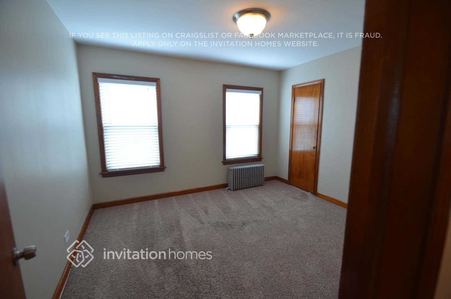 Building Photo - 6200 S Meade Ave