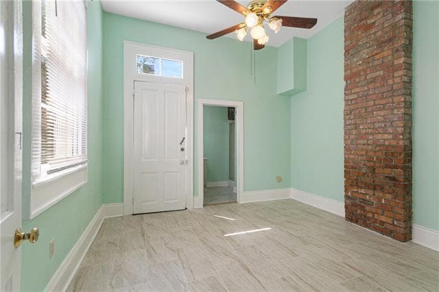 Building Photo - 3438 Annunciation St
