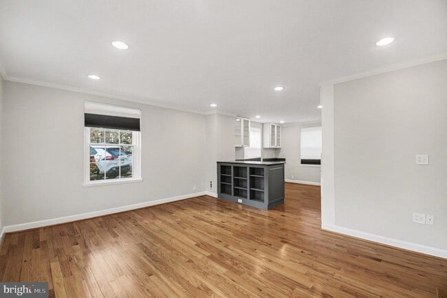 Building Photo - 4885 S 28th St